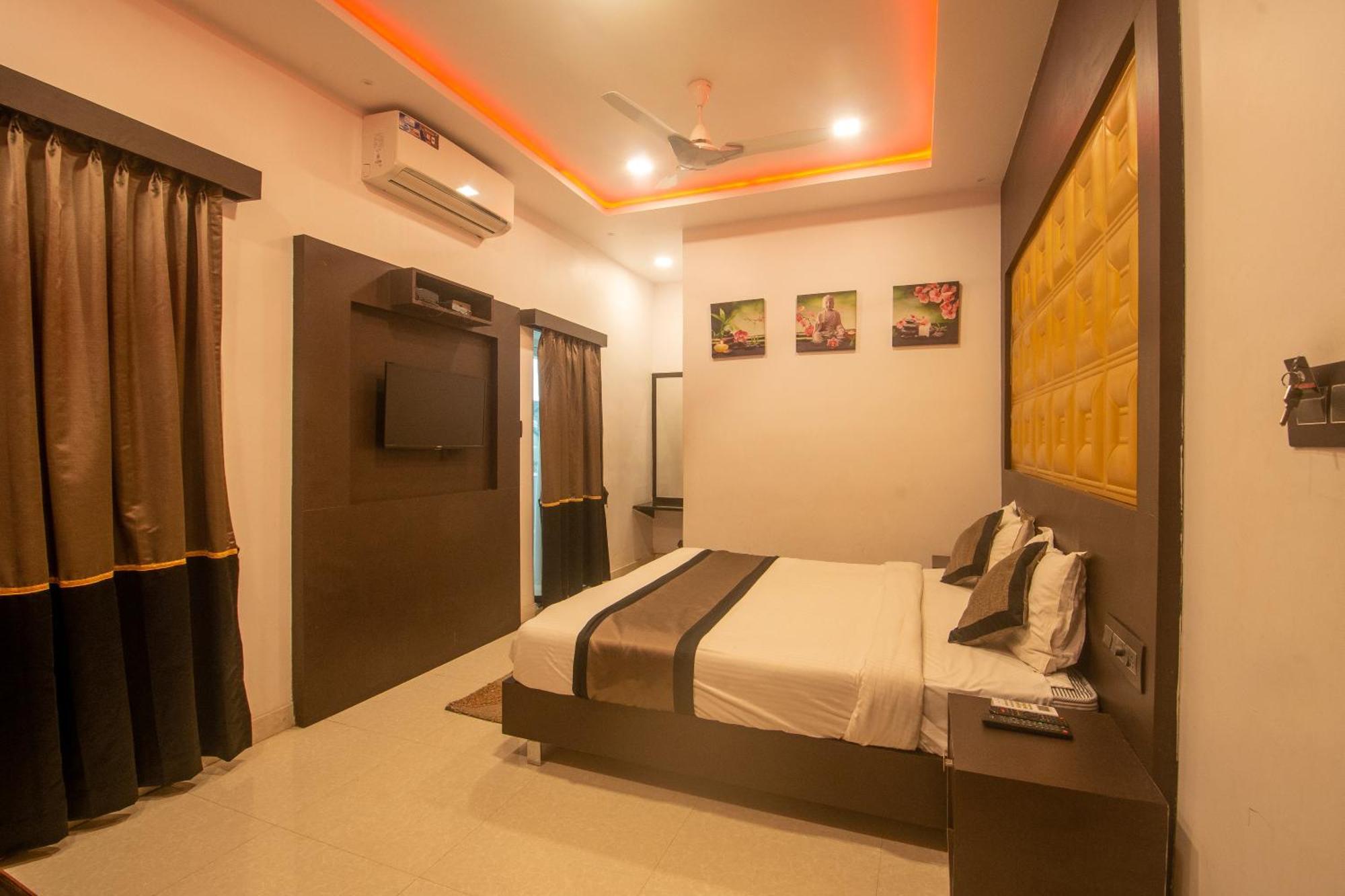 Parampara Residency Kushālnagar Kültér fotó